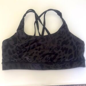 Lululemon size 10 leopard sports bra